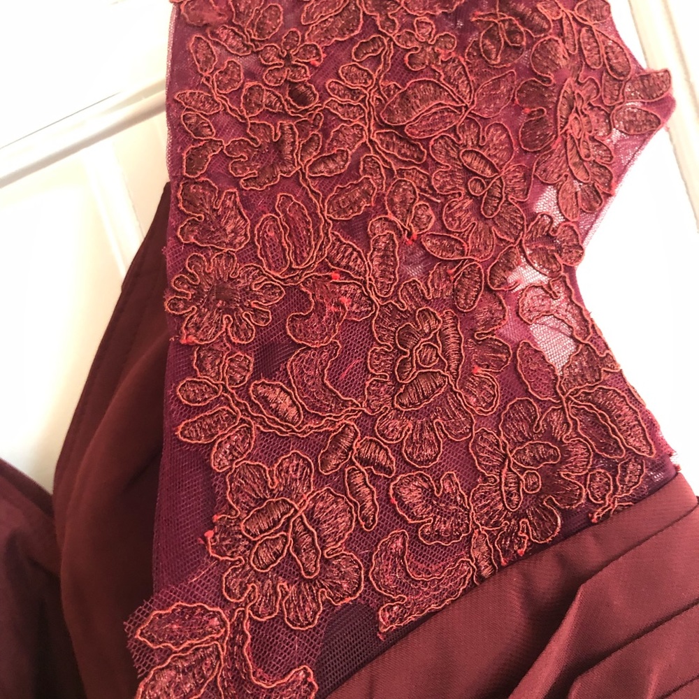 Bridesmaid/mother of bride gown/formal gown. Burgundy floor length. Never worn.
